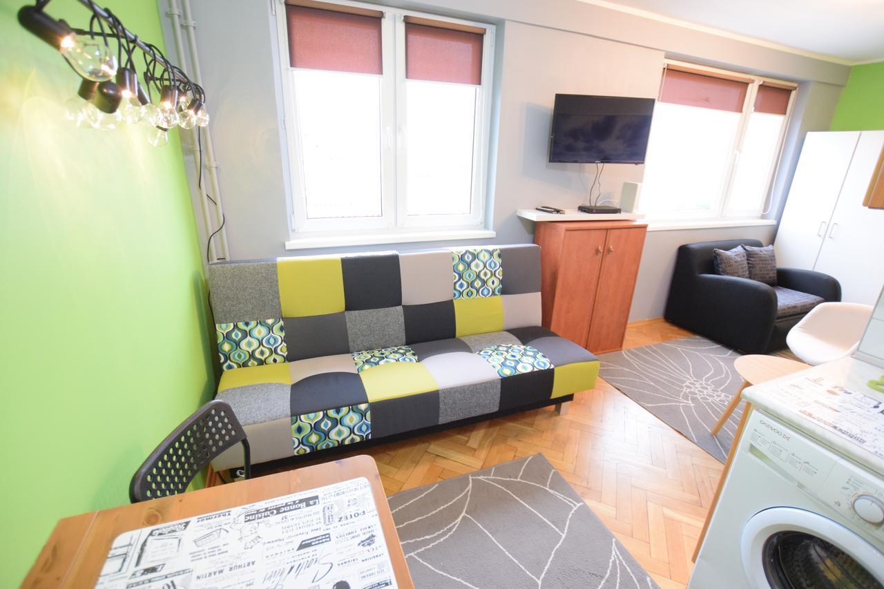 Elegant Apartment Chmielna Promenade 华沙 外观 照片