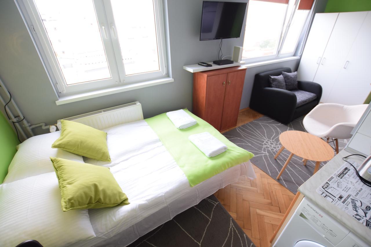 Elegant Apartment Chmielna Promenade 华沙 外观 照片